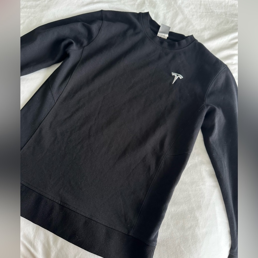 TESLA crewneck sweatshirt